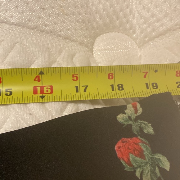 Calvin Klein skirt - Picture 4 of 4